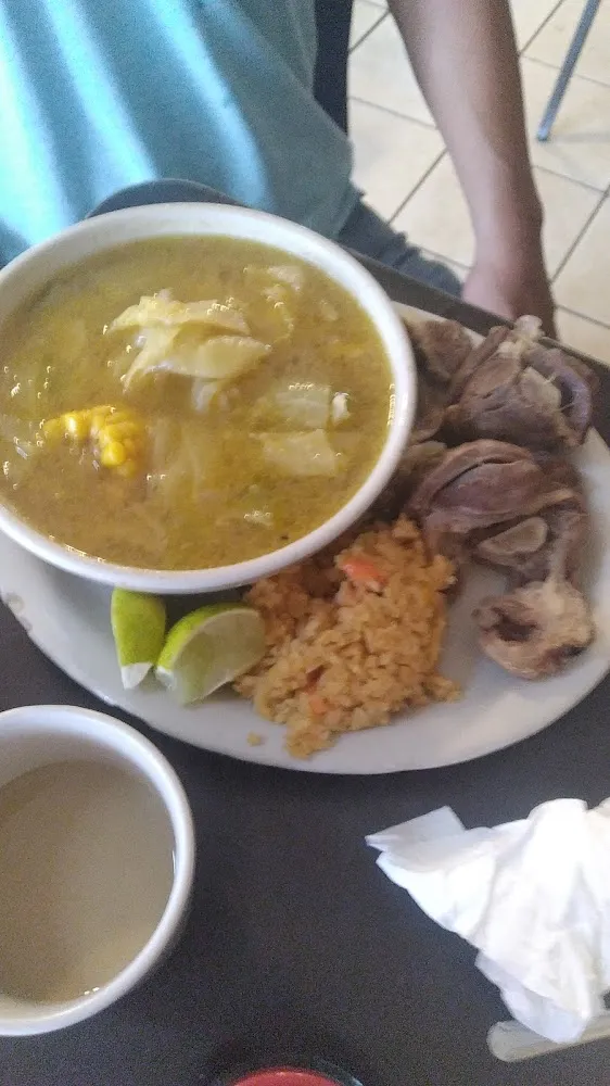 Caldo de Res